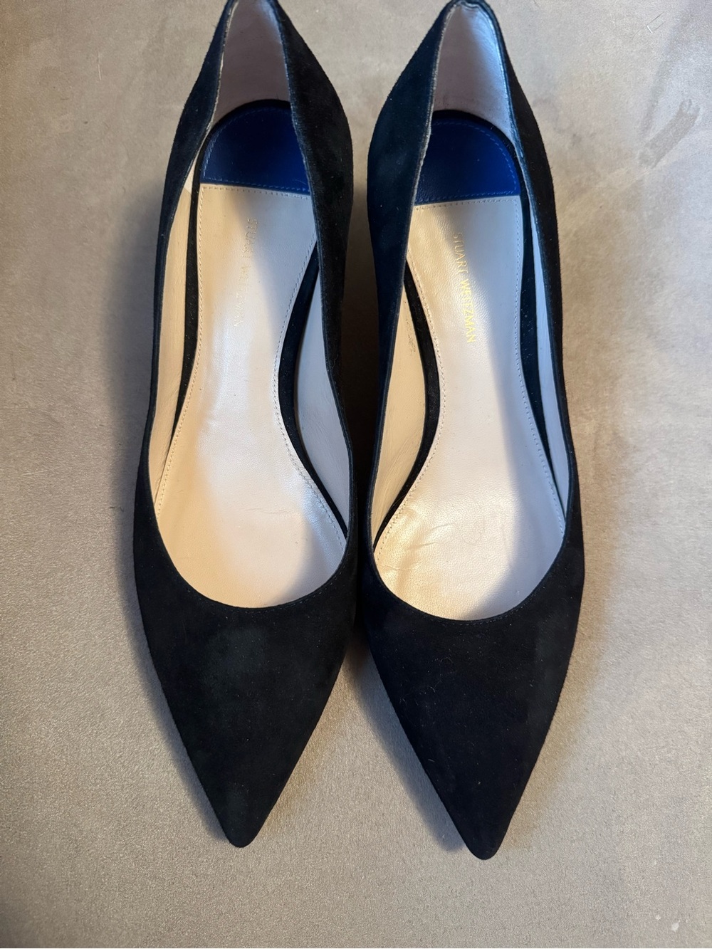 Stuart Weitzman Black Pointed-Toe Suede Pumps